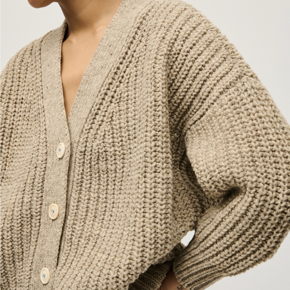 Beige Babaa knit cardigan - Picture 9 of 9
